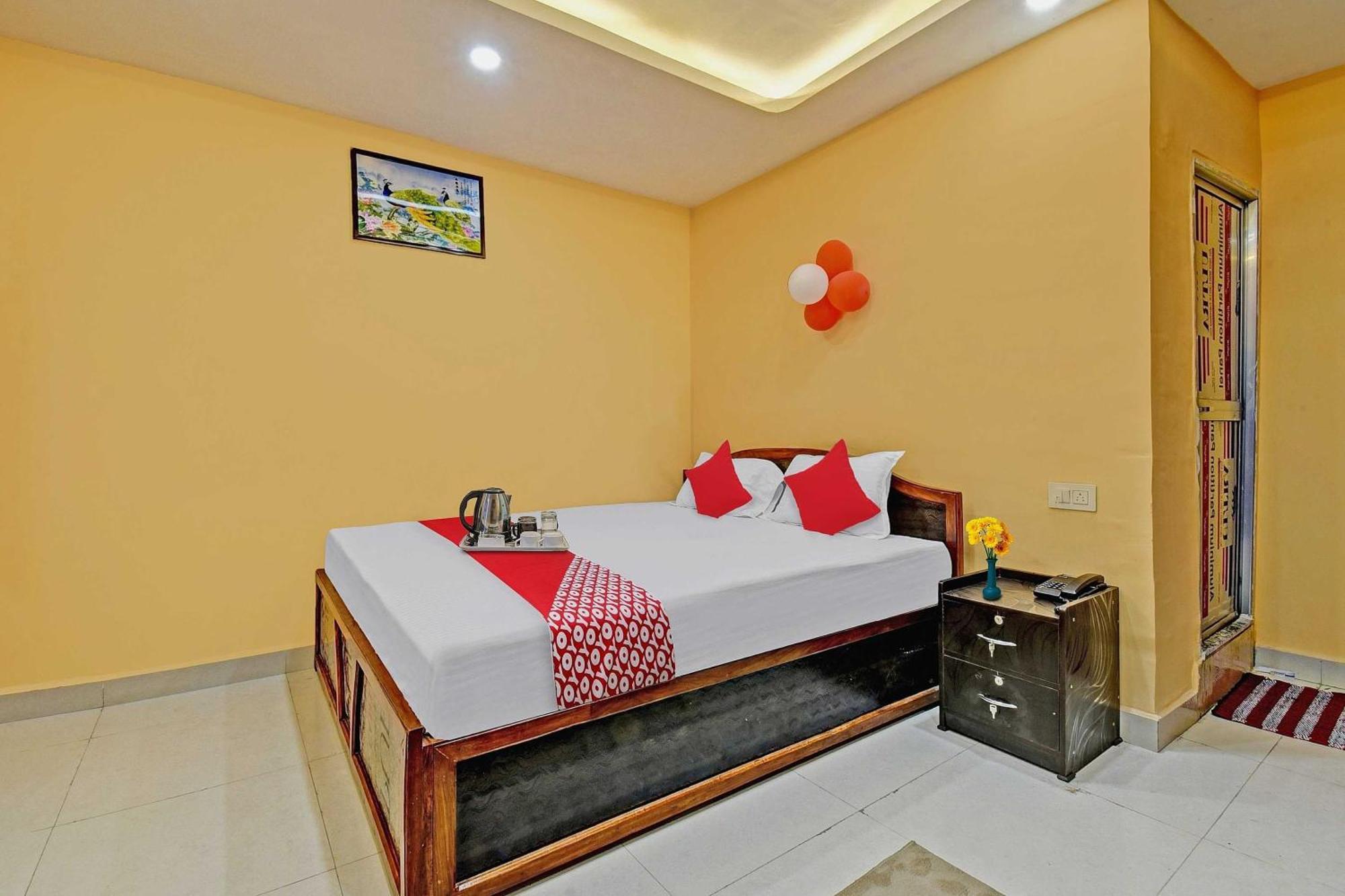 Hotel O Lotus Inn Danapur Zewnętrze zdjęcie